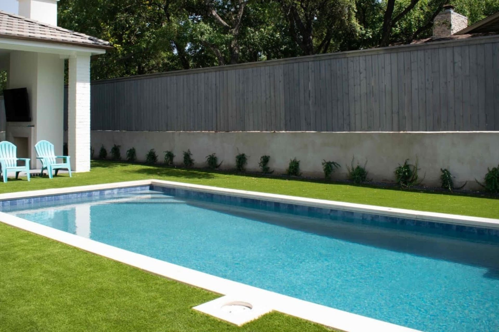 swimming pool turf 2